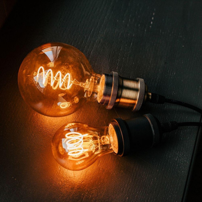 Forever Light Λάμπα LED Filament για Ντουί E27 και Σχήμα A60 4W Θερμό Λευκό 2000K 250lm Spiral με Χρυσό Κάλυμμα (RTV0100007)